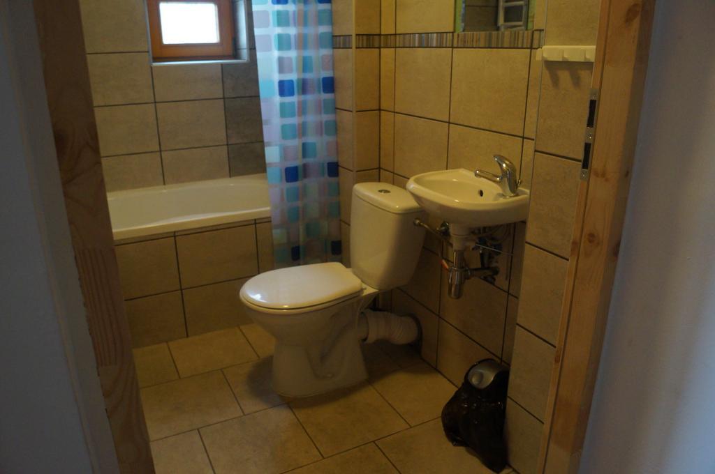 Schronisko Pttk Hala Szrenicka Hostel Szklarska Poreba Phòng bức ảnh